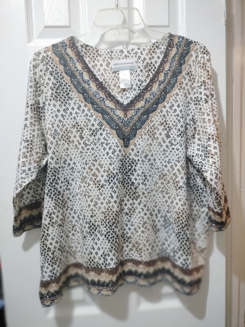 Alfred Dunner Cream V-Neck Tunic with Brown and Gray Accents
